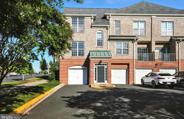 12180 ABINGTON HALL Place