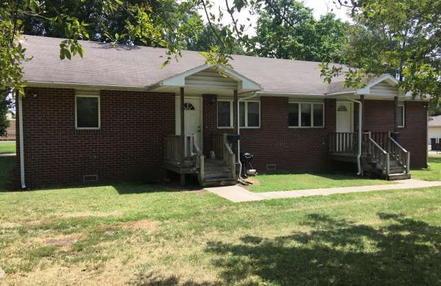 516 E. Monroe Duplex
