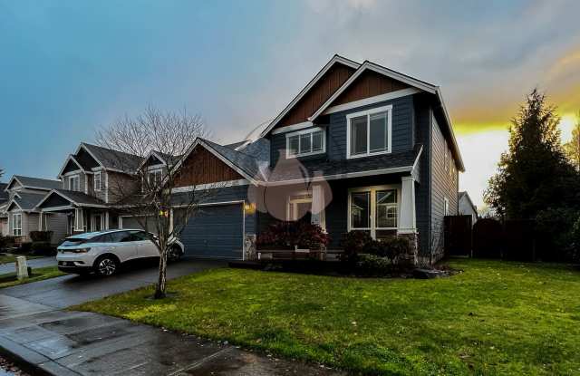 Luxurious Spacious Keizer Home -*** MOVE IN SPECIAL *** - 7997 Mykala Street Northeast, Keizer, OR 97303