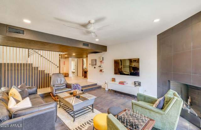 Photo of 7741 N Via Camello Del Sur --