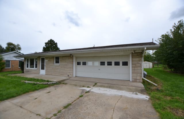 2313 Sweetbriar St - 2313 Sweetbriar Avenue, Crest Hill, IL 60403