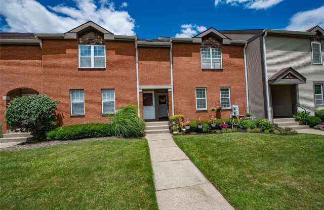 49 Greenmeadow Drive