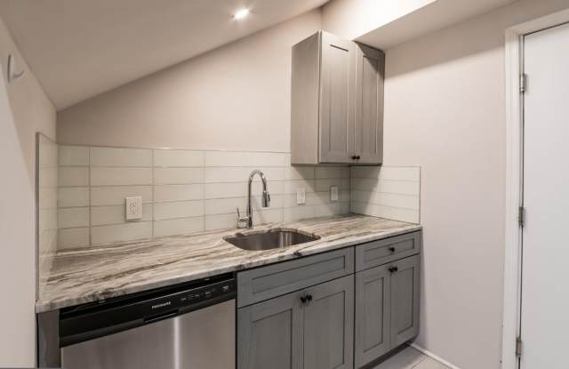 46 S 44TH Street unit: A