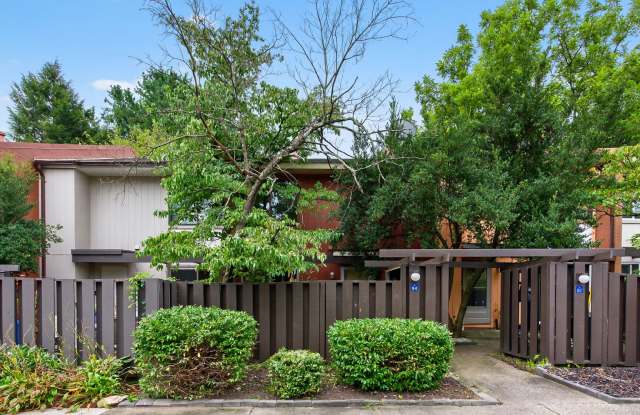 1384 Northgate Square - 1