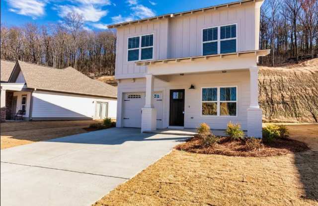 Beautiful Home in Private Community