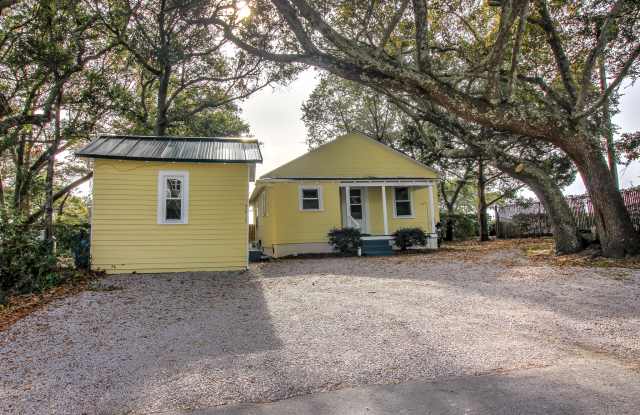 3415 Taylor Street - 3415 Taylor Street, Morehead City, NC 28557