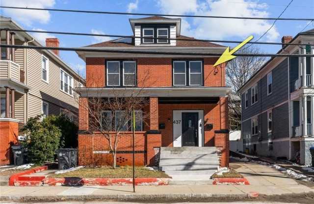 Photo of 437 Charles Street