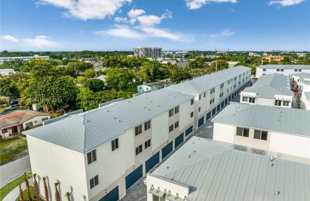 18275 SW 98th Ave Rd