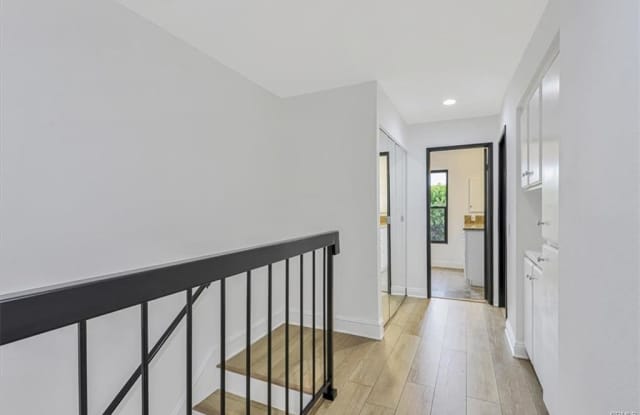 Photo of 23467 Park Sorrento