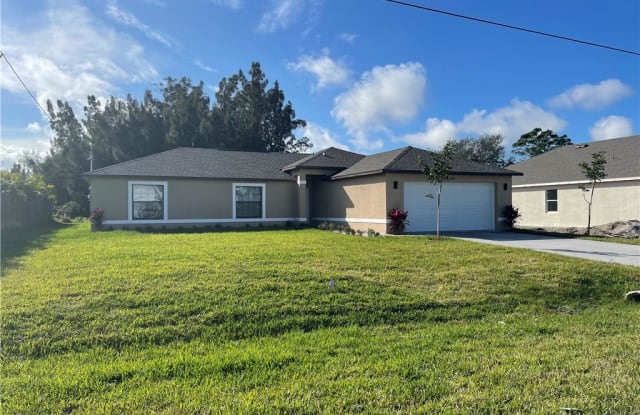 2000 SW 3rd ST - 2000 Southwest 3rd Street, Cape Coral, FL 33991