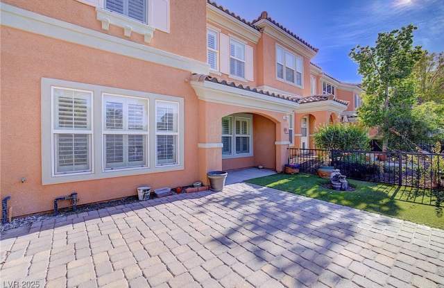 2120 Waterlily View Street