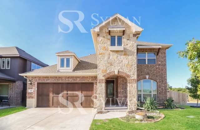 Photo of 600 Yucca Court