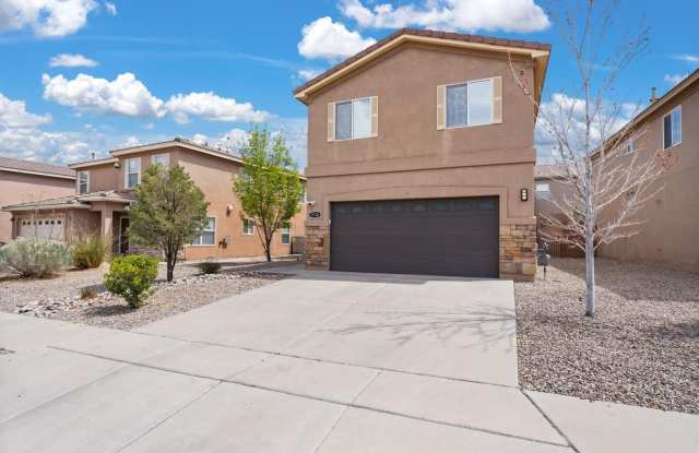 1736 Black Gold Street SE