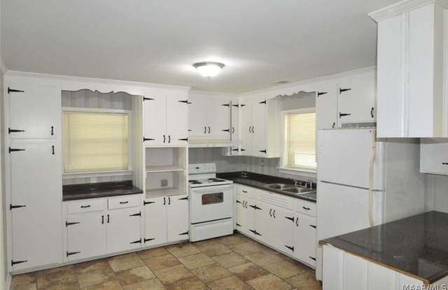 3431 Mayfair Road Montgomery AL 36109