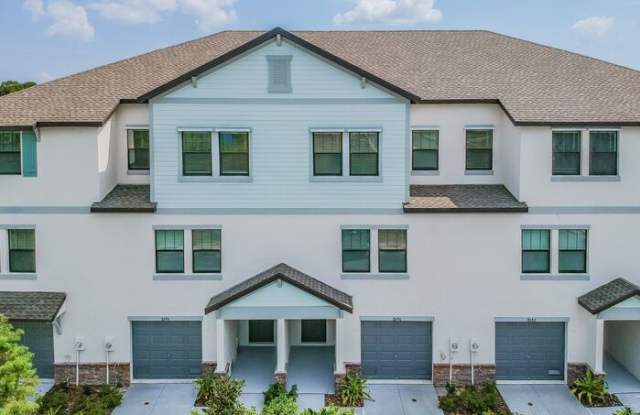 5576 Mercado Drive