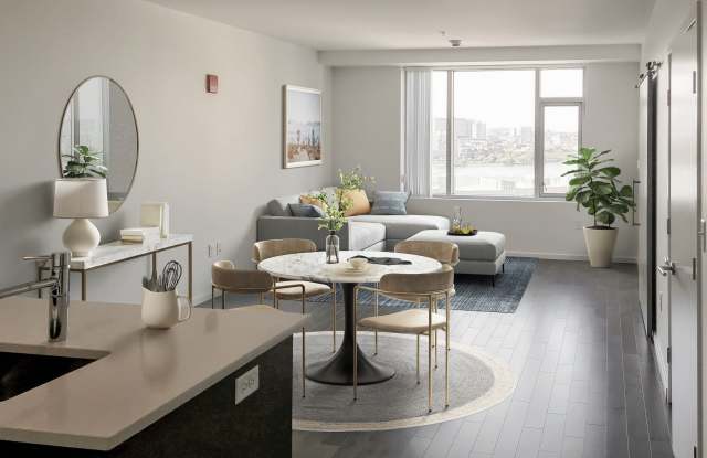 Photo of Watermark Kendall East