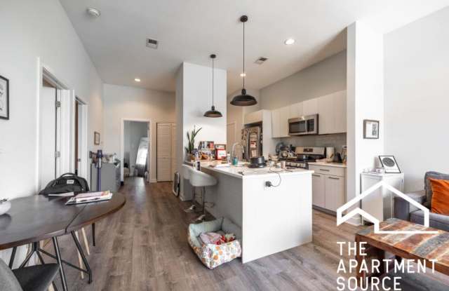 2247 West Lawrence Ave.