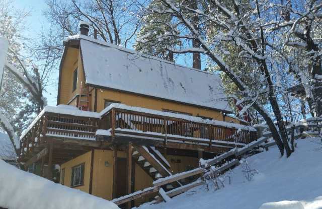 CABIN ARROWBEAR FURNISHED OR NOT