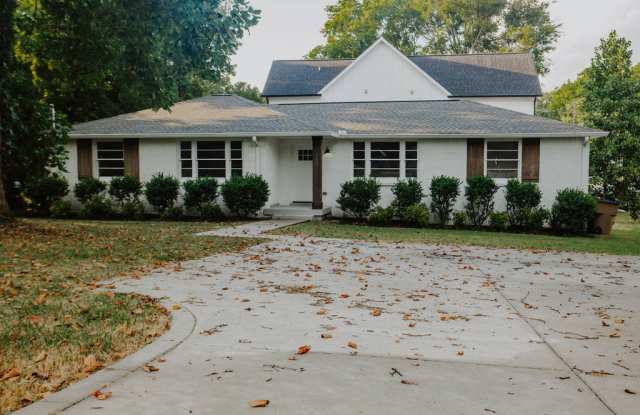 1100 Grandview Drive