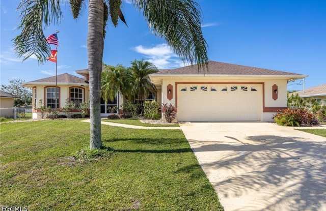 1132 SE 32nd Terrace