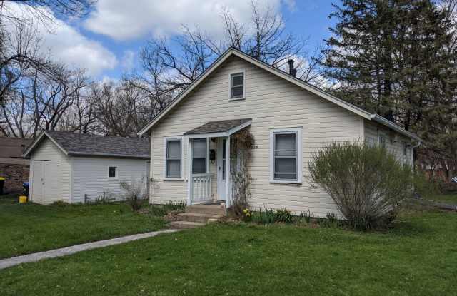 FALL 2025 AVAILABILITY!!! 1-Bedroom house in Creekside neighborhood