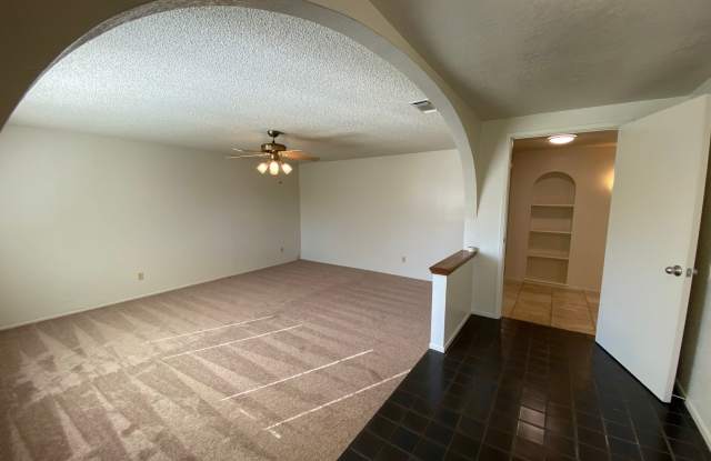 Spacious Home in a Court