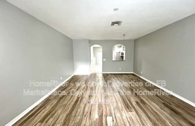 5813 Fishhawk Ridge Dr