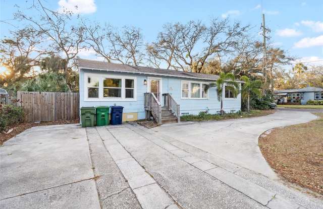 3307 S MANHATTAN AVENUE