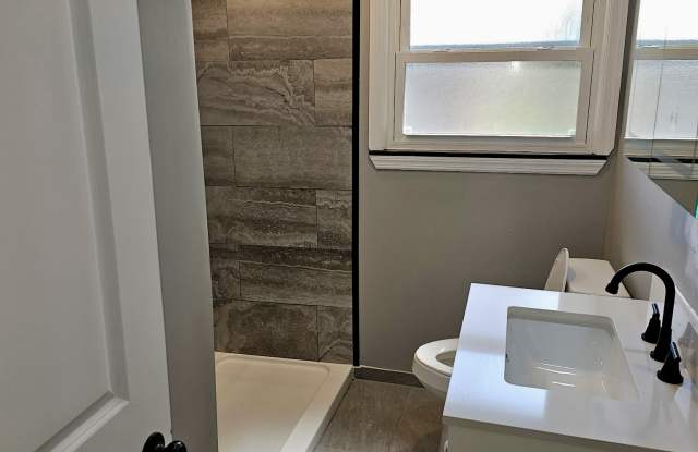 20244 Lochmoor Street