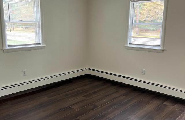 218 ELIZABETH Street unit: 1