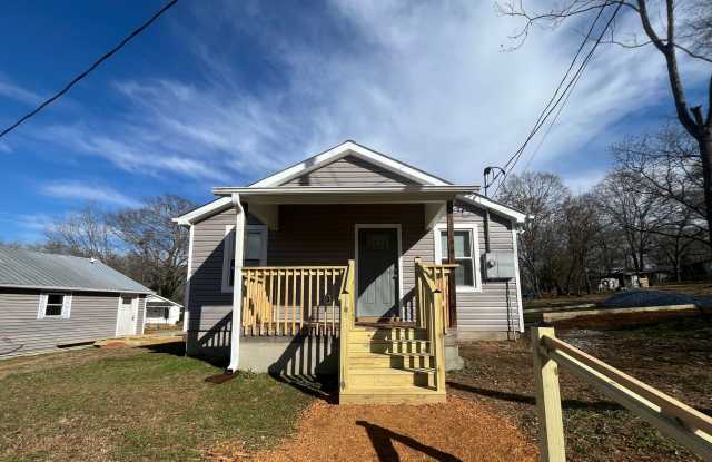 Photo of Brand New Renovated 2/1 in Easley!