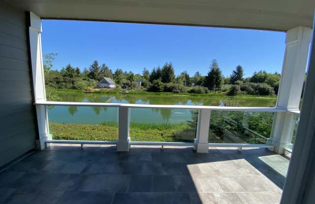 978 Pt Brown Ave SE  #4