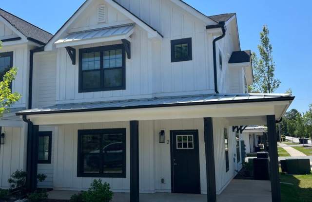 2 Tolar Road