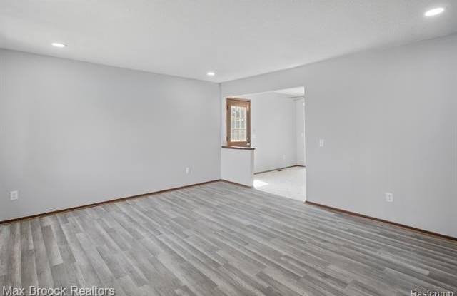 47445 DEQUINDRE Road