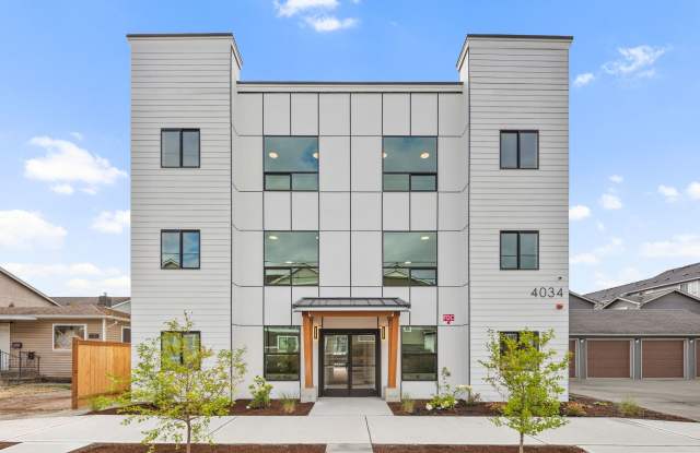 Photo of 4034 S Puget Sound Ave