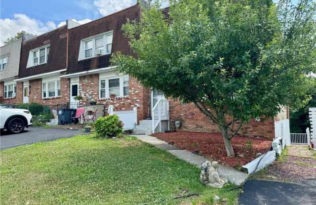 56 Chaucer Court