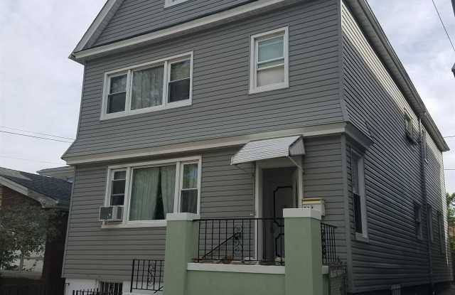 334 STEGMAN PARKWAY - 334 Stegman Parkway, Jersey City, NJ 07305