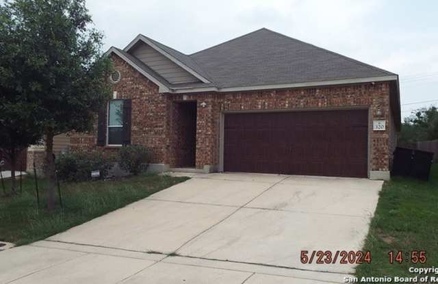 320 Landmark Oak