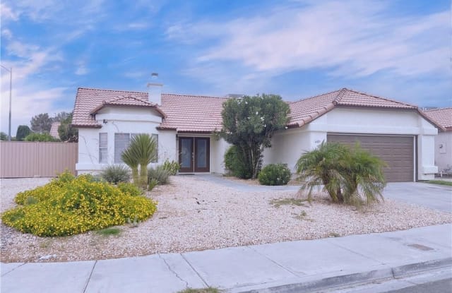 6405 Sterling Springs Parkway - 6405 Sterling Springs Parkway, Las Vegas, NV 89108