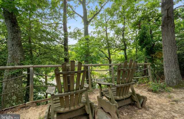 44604 SMITHS NURSERY ROAD