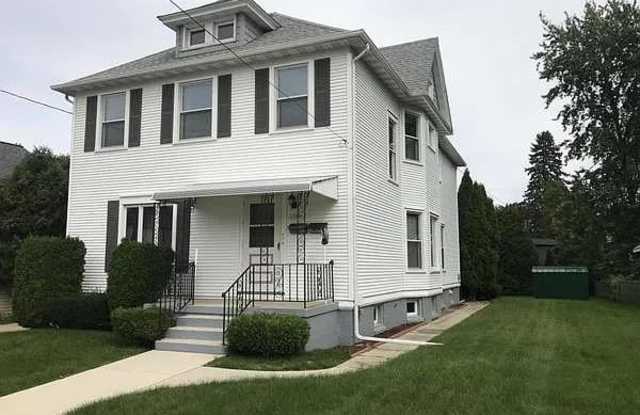 1325 South 9th Street - Lower