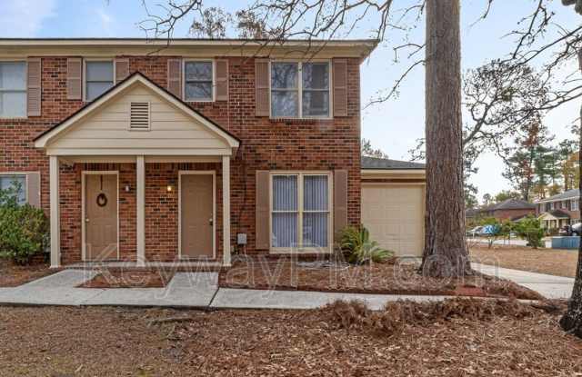 Photo of 2320 Greengate Drive