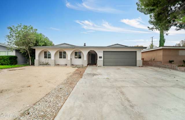 44526 Stanridge Avenue