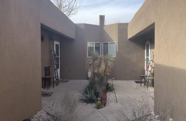 4305 Calle AndrewApt C