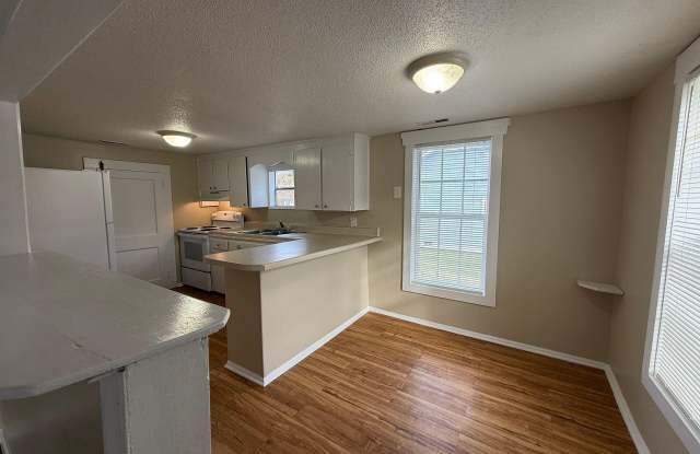 2161 Hines Farm Road