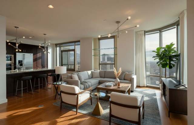 Photo of 99 W South Temple