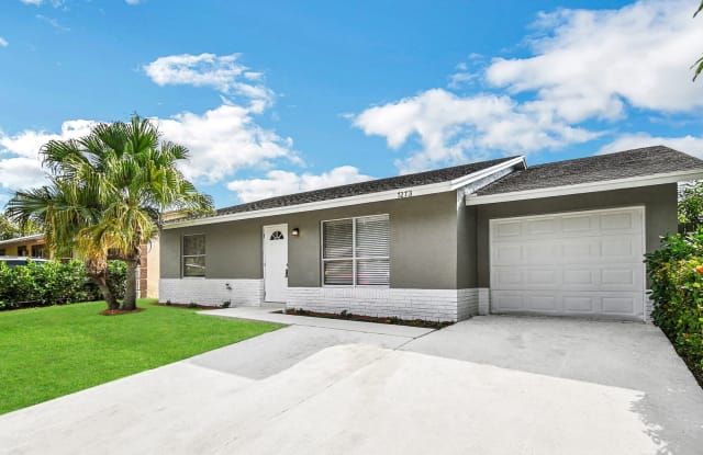 7273 Willow Spring Cir N - 7273 Willow Spring Circle North, Palm Beach County, FL 33436