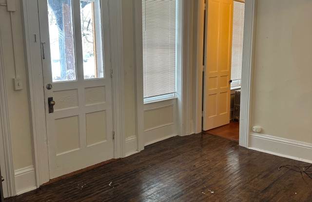 Photo of 23 W Mohawk St