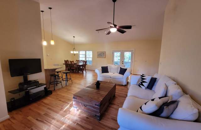 97 North Coyote Springs Farm Road