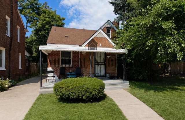This beautifully updated 3-bedroom, 2-bath single-family home is ready for move-in!